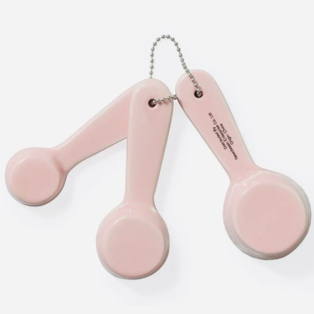 Target Bullseye Valentine’s Day Pink Frosted Cake Ceramic Measuring Spoons
